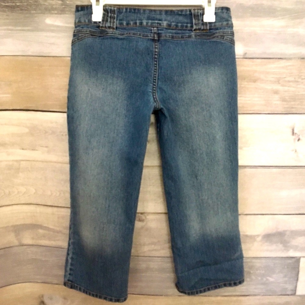 Low rise stretch denim capris size 7 juniors - Picture 3 of 6